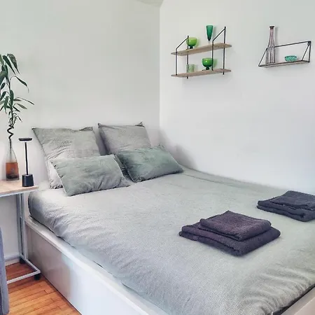 A La Grande De * بياريتز