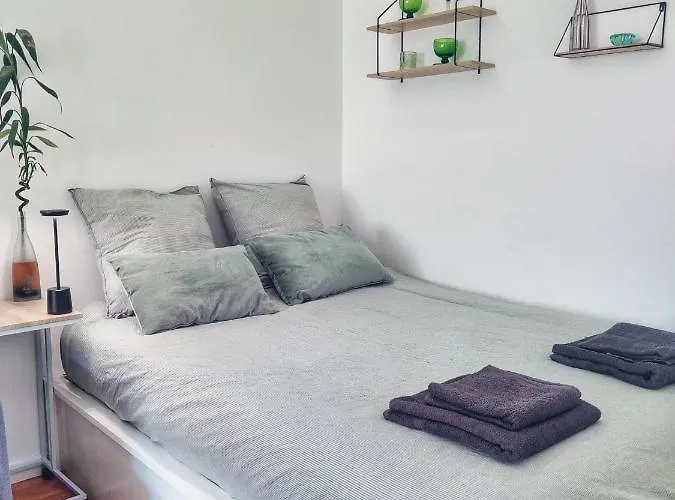 A La Grande De * بياريتز